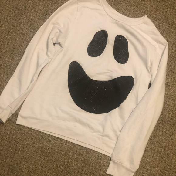 Ghost Halloween Sweatshirt Medium - Picture 2 of 3